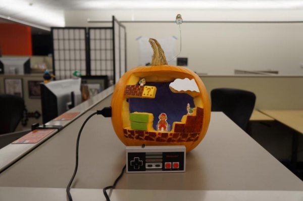 2589a2561c9fa776c43dec7f8fd6a5b8-the-nerdiest-jack-o-lanterns-on-the-internet