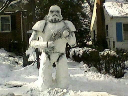 snow-sculpture-bonhomme-de-neige-snowman-2b57965