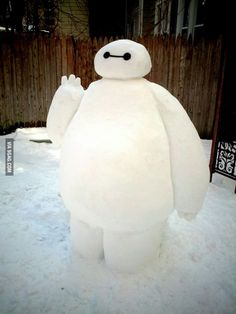 snow-sculpture-bonhomme-de-neige-snowman-39b24d37