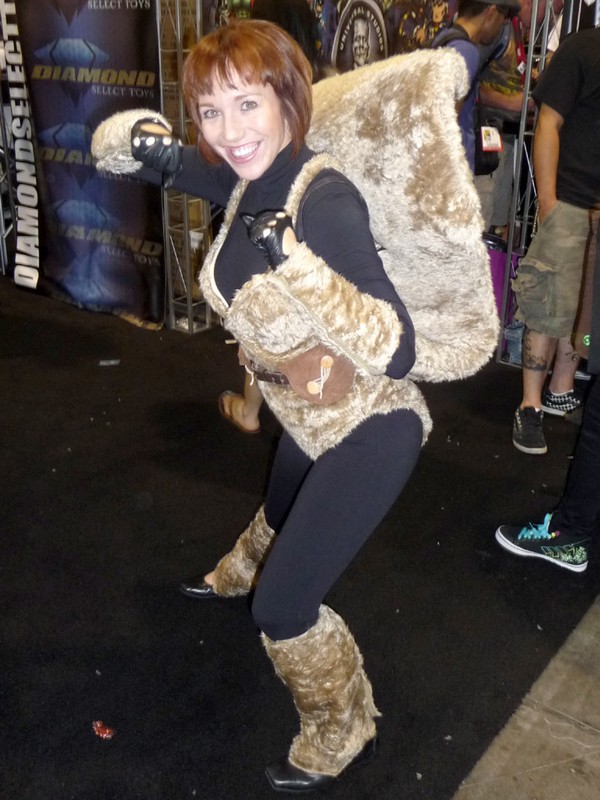 squirrel_girl_cosplay_sq-004