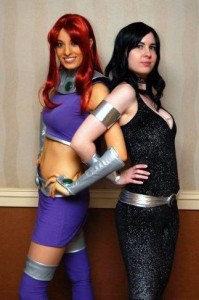 1227952-donnatroy_starfire_cosplay_super