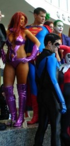 487095-starfire_megacon_super