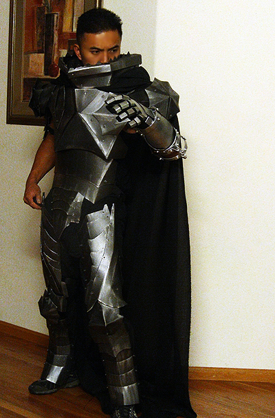 Gut__s___Gats___Berserk_cosplay_by_Masterle247