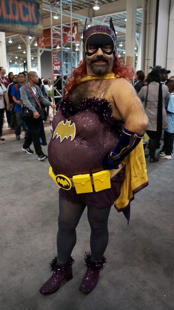 http://www.fteam.org/EDLB/wp-content/uploads/batman-sexy-cosplay-06.jpg