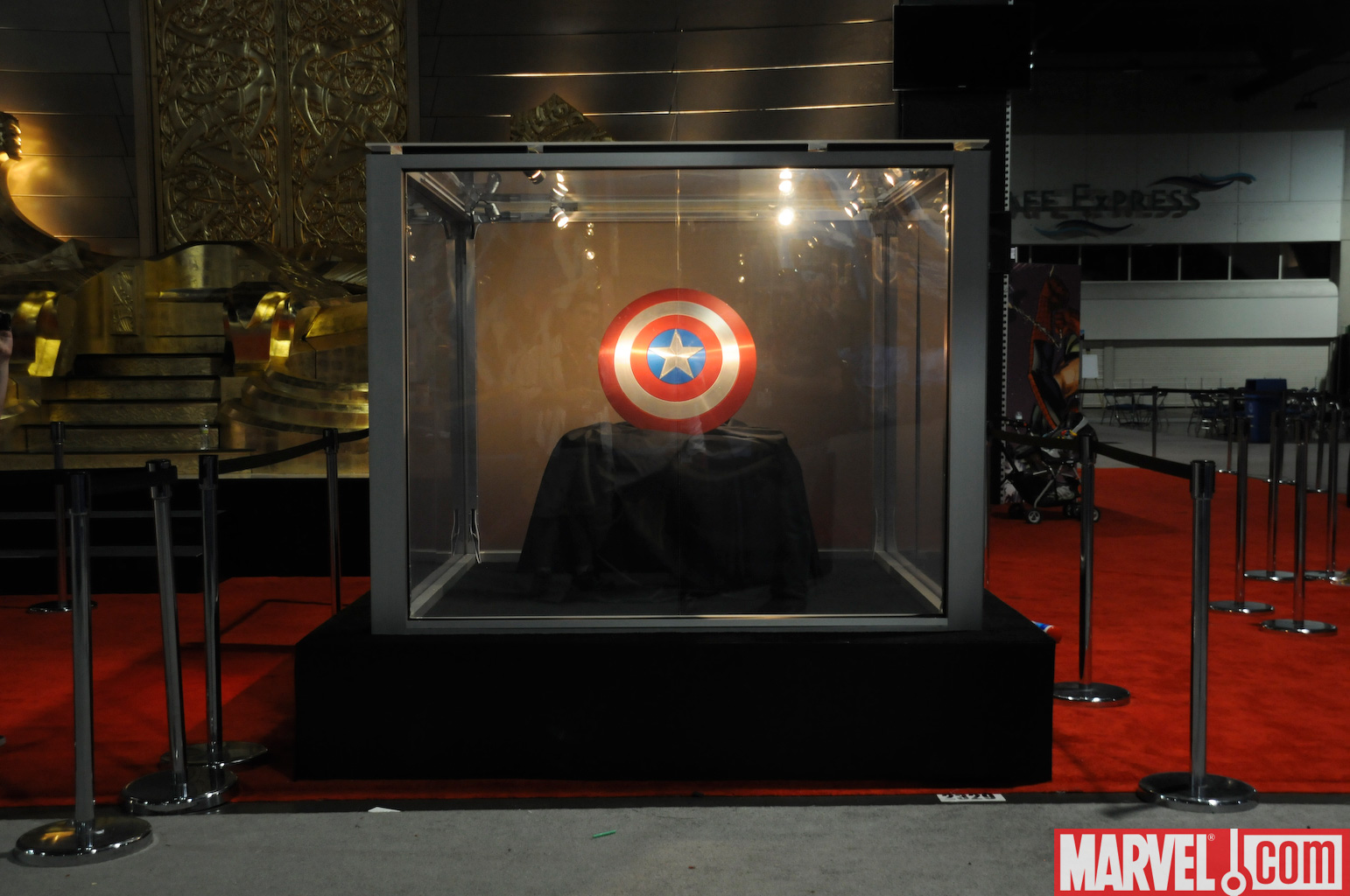 bds_captain-america_comic-con-04